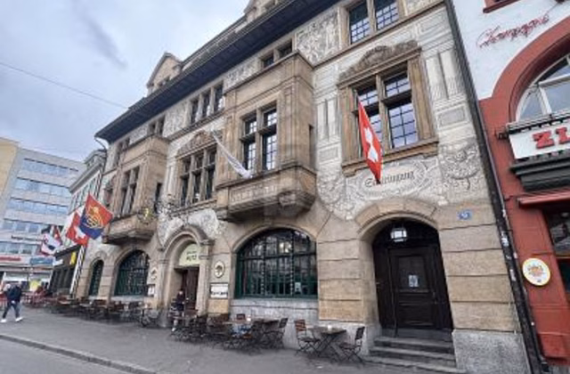 GRANDE POTENZIALE DIRETTAMENTE AL BARFÜSSERPLATZ