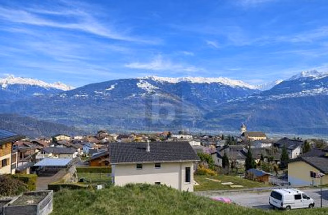UNIQUE, DANS UN CADRE PRIVILÉGIÉ & VUE PANORAMIQUE