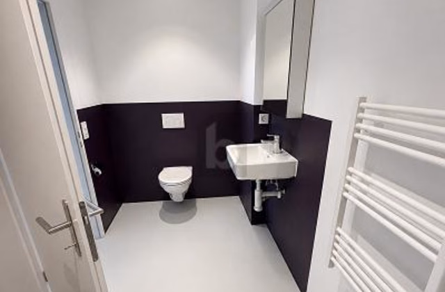 MODERN WITH VERSATILE USE OPTIONS