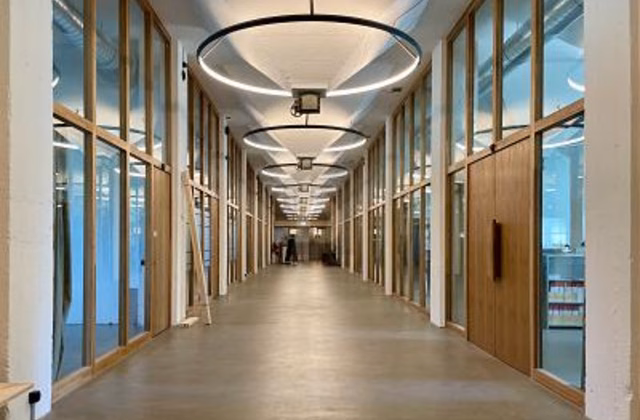 UN BÂTIMENT HISTORIQUE COMME LIEU DE TRAVAIL