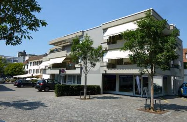 SPAZIOSO E CENTRALE NEL CUORE DEL PAESE