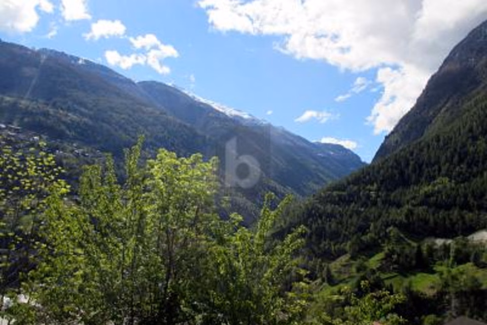 MAGNIFIQUE VUE DÉGAGÉE - IDÉAL POUR ENTREPRENEURS EN BÂTIMENT, 3922 Stalden VS, Valais/Wallis, CH