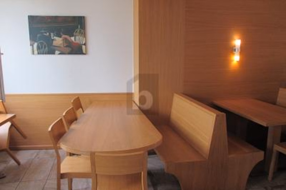 ACCUEILLANT ET CHARMANT - BELLE TERRASSE, 3960 Sierre, Valais/Wallis, CH