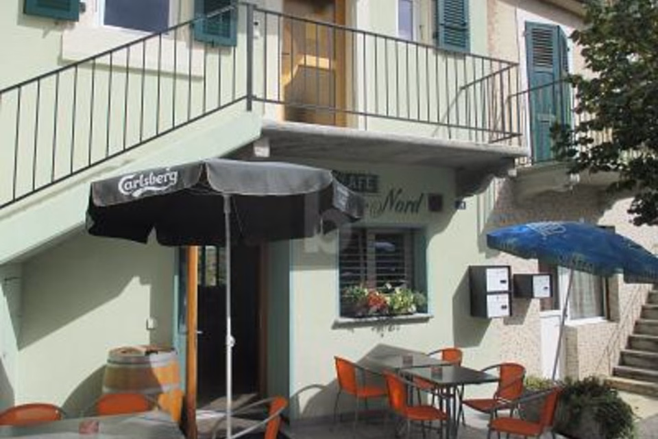 ACCUEILLANT ET CHARMANT - BELLE TERRASSE, 3960 Sierre, Valais/Wallis, CH