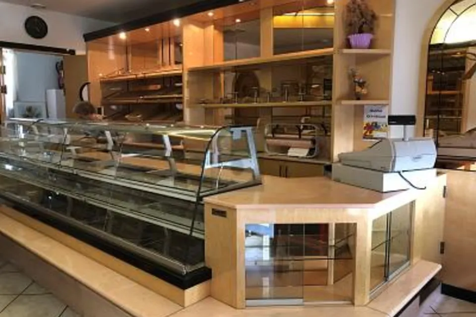 LOCAL COMMERCIAL EN POSITION CENTRALE, 6710 Biasca, Ticino, CH