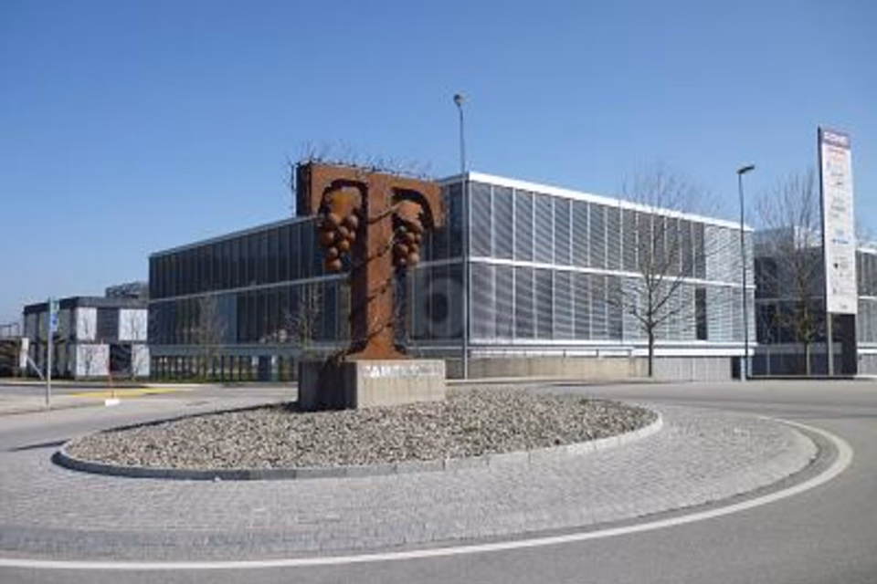 MODERNE AVEC SOLUTION DE SERVICE ADAPTÉ, 1180 Rolle, Vaud, CH