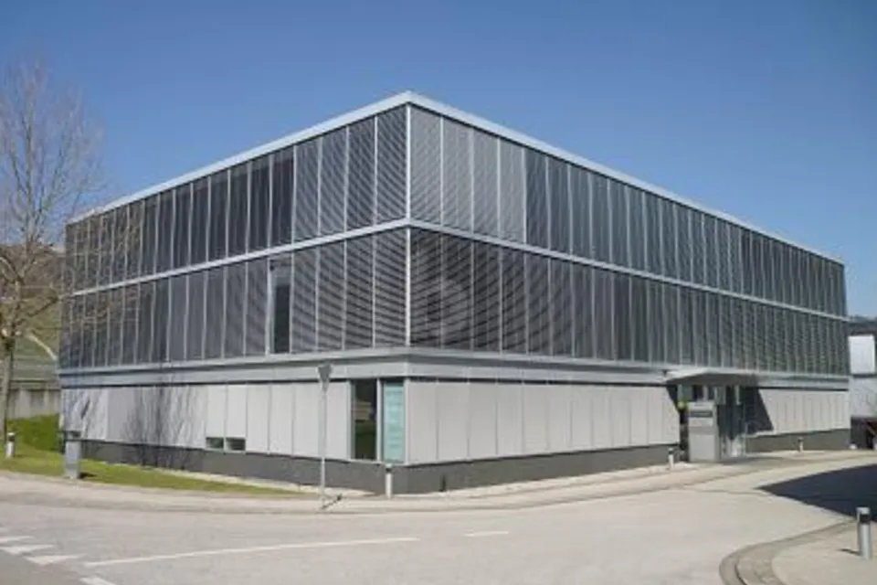 MODERNO CON SOLUZIONE DI SERVIZIO ADATTATA, 1180 Rolle, Vaud, CH