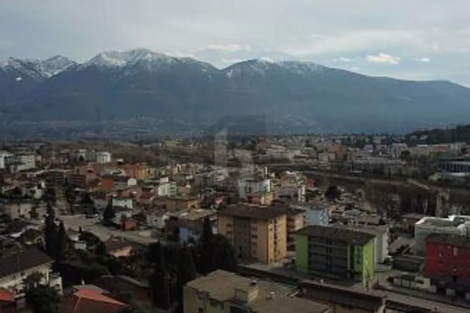 TERRAIN CONSTRUCTIBLE AVEC BELLE VUE, 6604 Locarno, Ticino, CH