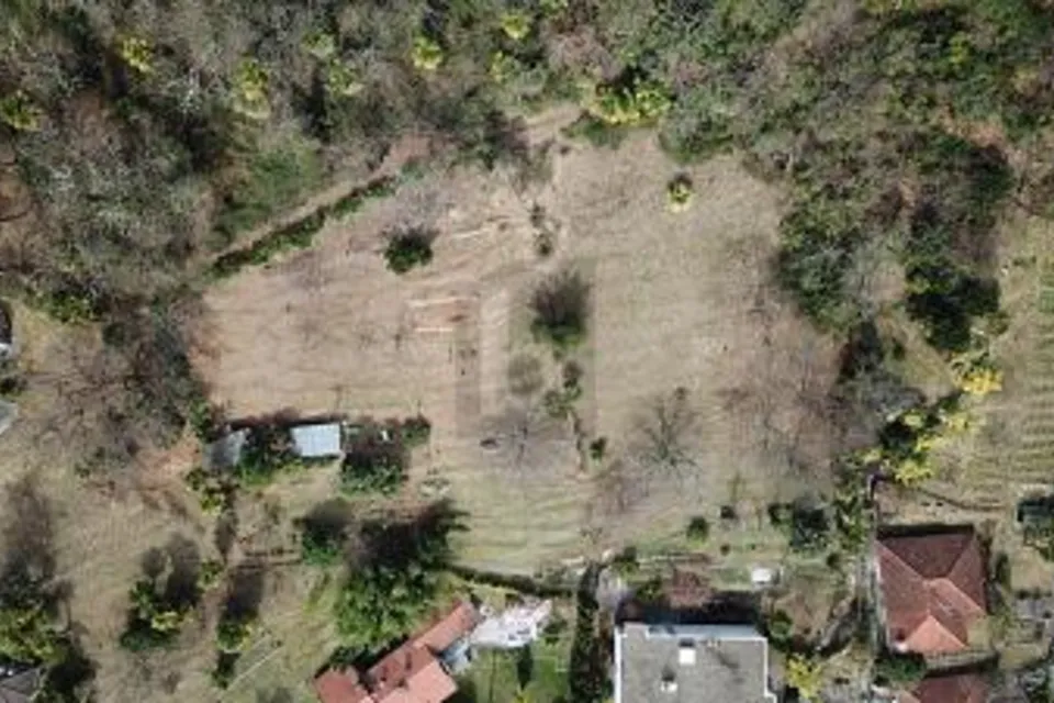 TERRAIN CONSTRUCTIBLE AVEC BELLE VUE, 6604 Locarno, Ticino, CH