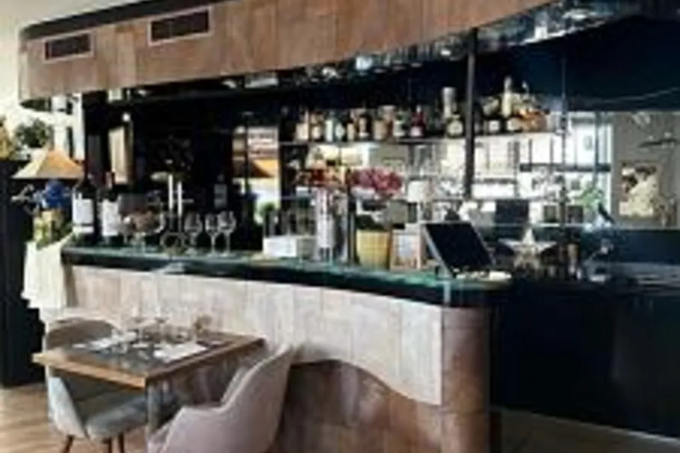 RESTAURANT MIT STARKER AKTIVITÄT ZU ÜBERNEHMEN, 1004 Lausanne, Vaud, CH