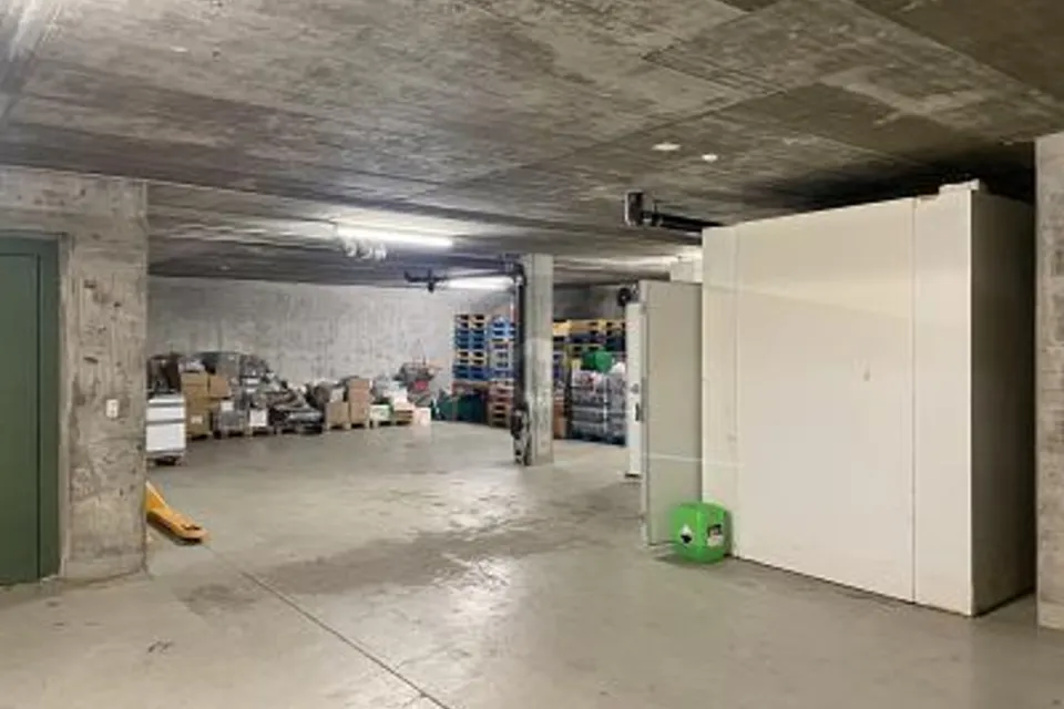 TANTO SPAZIO, IN POSIZIONE CENTRALE, 4414 Füllinsdorf, Basel-Landschaft, CH