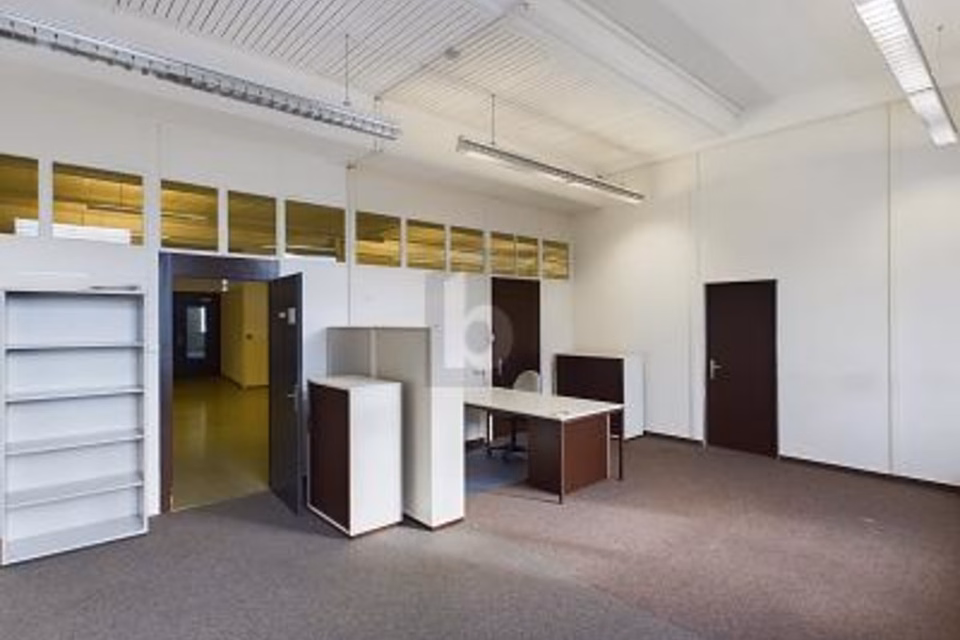 Locali luminosi a canone conveniente, 6460 Altdorf UR, Uri, CH