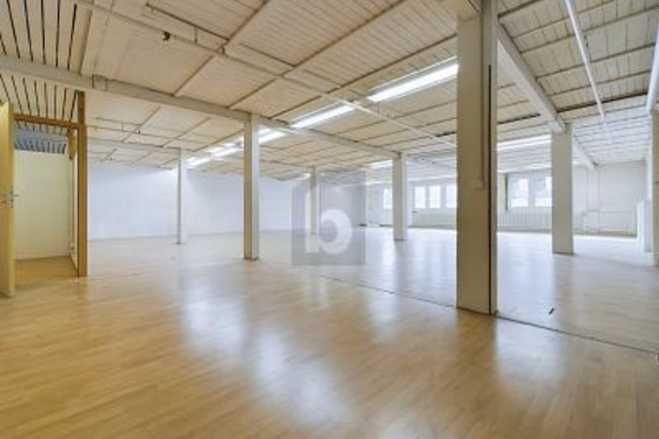 CENTRALE CON DIVERSE POSSIBILITÀ DI UTILIZZO, 3422 Kirchberg BE, Bern, CH