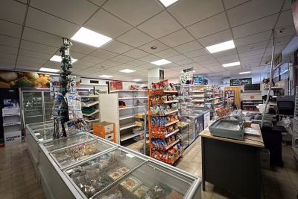 GROSSES LEBENSMITTELGESCHÄFT IN THÔNEX!, 1226 Thônex, Geneva, CH