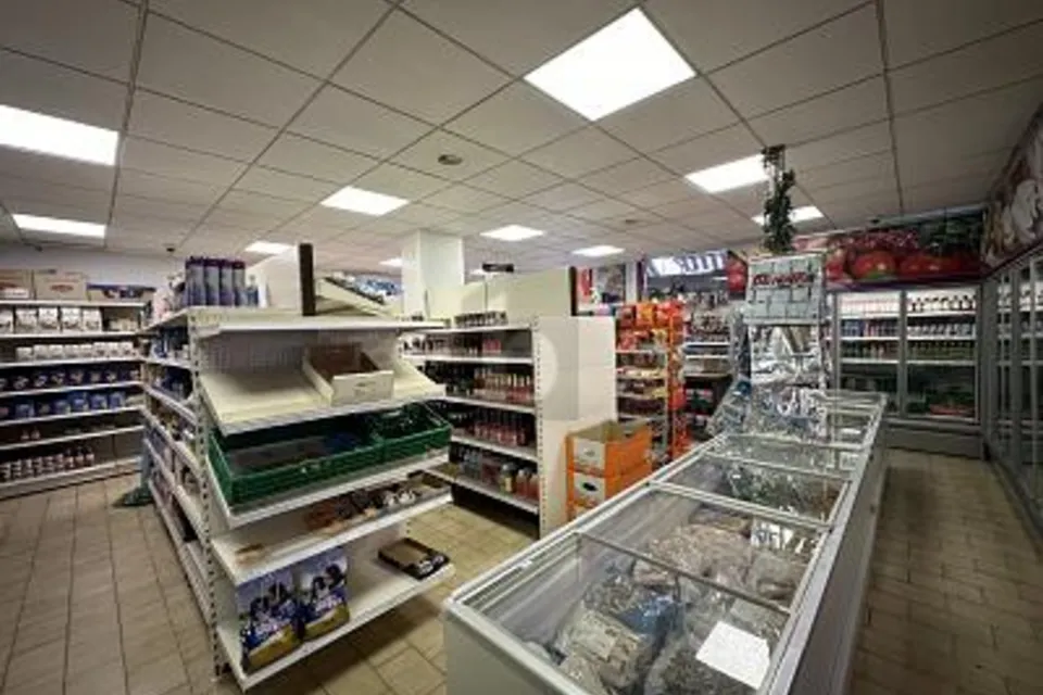 SUPER GROCERY STORE IN THÔNEX!, 1226 Thônex, Geneva, CH