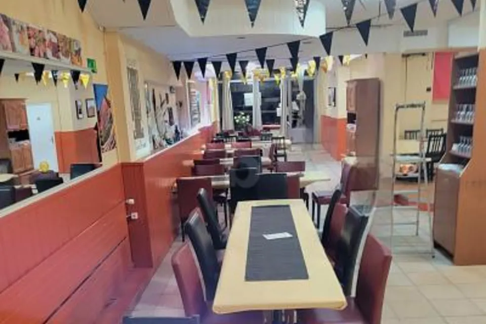 RESTAURANT DANS UN QUARTIER ANIME, 1205 Genève, Geneva, CH