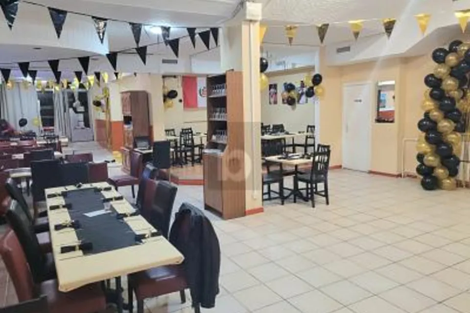 RESTAURANT DANS UN QUARTIER ANIME, 1205 Genève, Geneva, CH