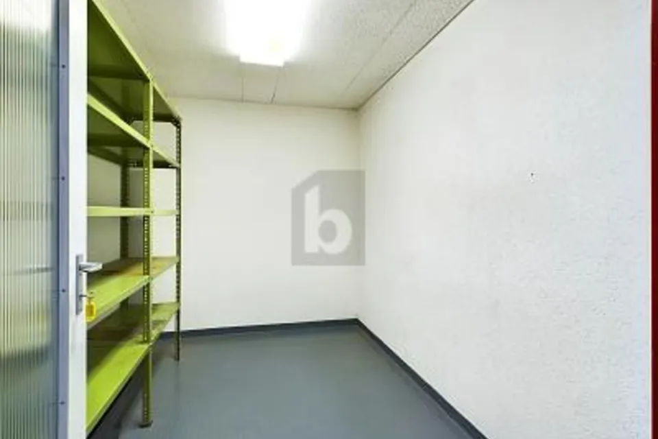 IN POSIZIONE CENTRALE VICINO ALL'AUTOSTRADA!, 4537 Wiedlisbach, Bern, CH