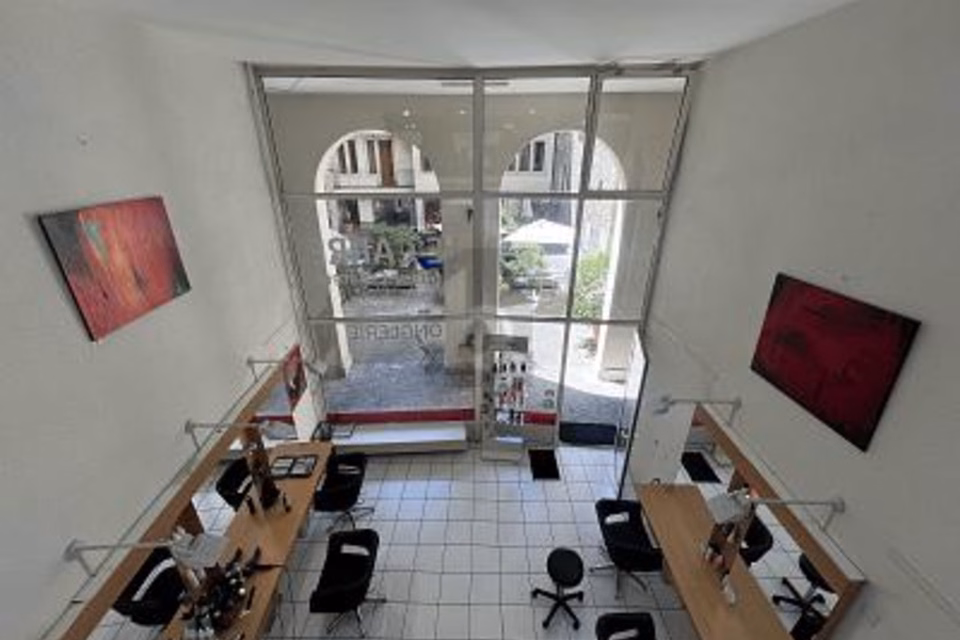 SALON DE COIFFURE EN VIEILLE VILLE, 1204 Genève, Geneva, CH