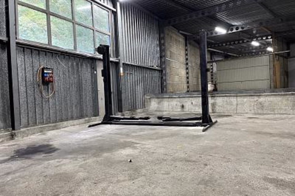 AUTOFFICINA IN AFFITTO, 5275 Etzgen, Aargau, CH