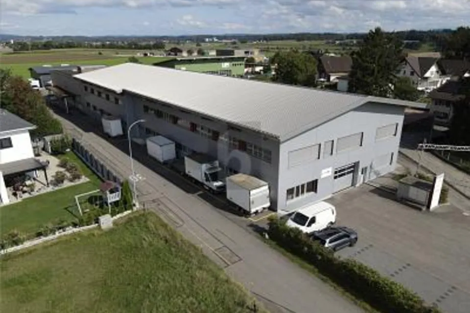 OFFICINA O MAGAZZINO DISPONIBILE IMMEDIATAMENTE, 4538 Oberbipp, Bern, CH