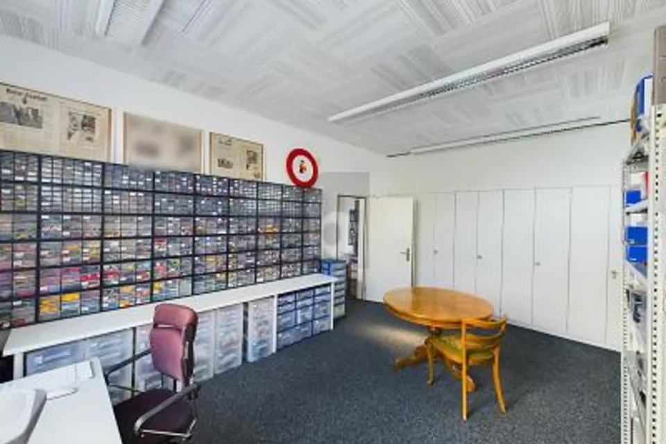 CENTRAL ET PRATIQUE, 3250 Lyss, Bern, CH