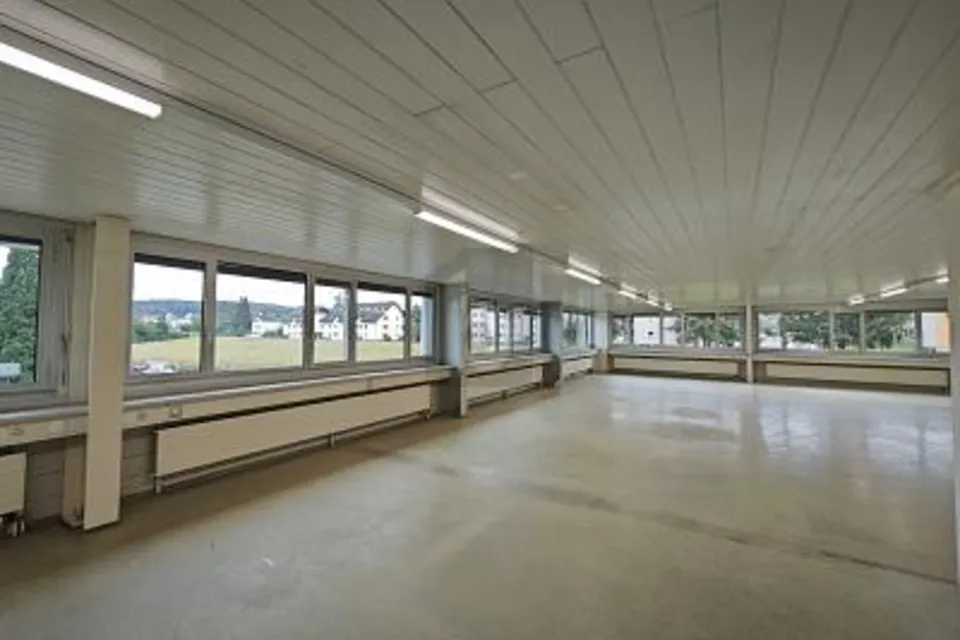 CENTRAL ET SPACIEUX, 5612 Villmergen, Aargau, CH