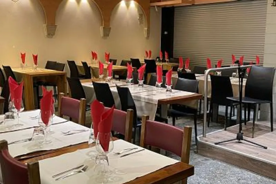 CHALEUREUX ET PERFORMANT, 1003 Lausanne, Vaud, CH