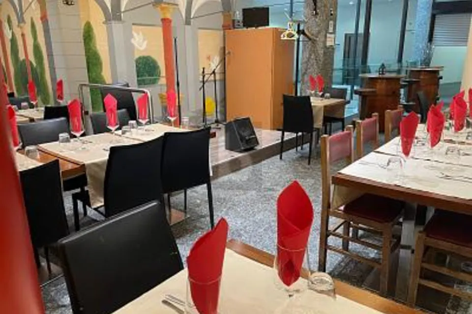 CHALEUREUX ET PERFORMANT, 1003 Lausanne, Vaud, CH