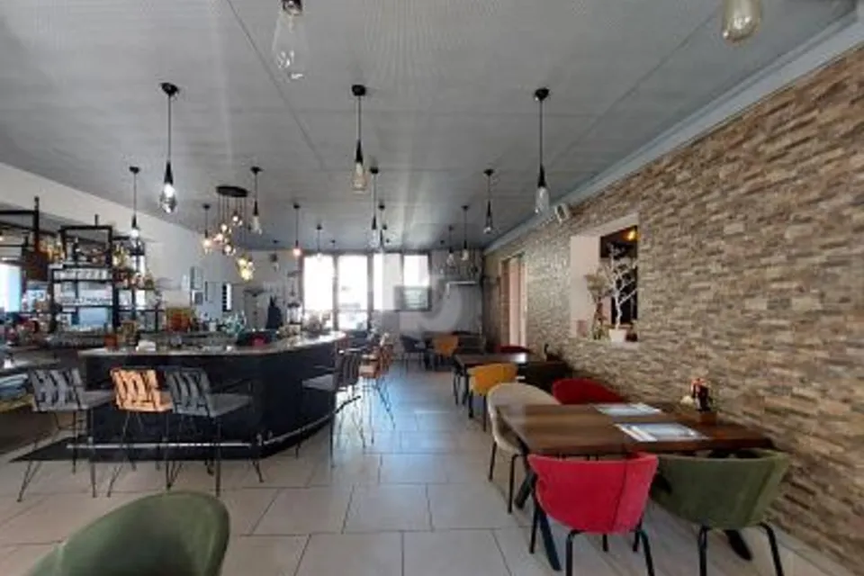 STILVOLL RENOVIERT MIT TERRASSE AN ZENTRALER LAGE!, 6460 Altdorf UR, Uri, CH