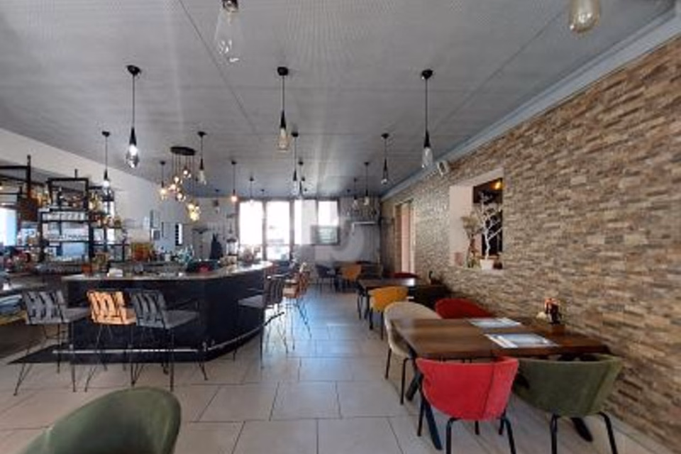Rénové avec style et doté d'une terrasse — emplacement central !, 6460 Altdorf UR, Uri, CH