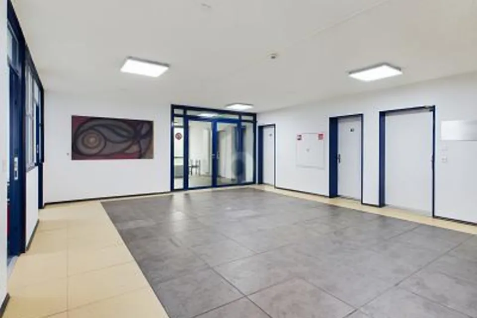 DA UFFICIO SINGOLO A UFFICIO OPEN SPACE (200/400/800 m2), 4528 Zuchwil, Solothurn, CH