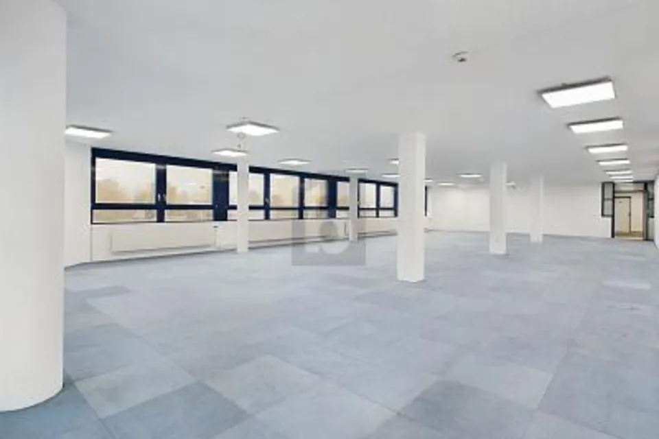 DA UFFICIO SINGOLO A UFFICIO OPEN SPACE (200/400/800 m2), 4528 Zuchwil, Solothurn, CH