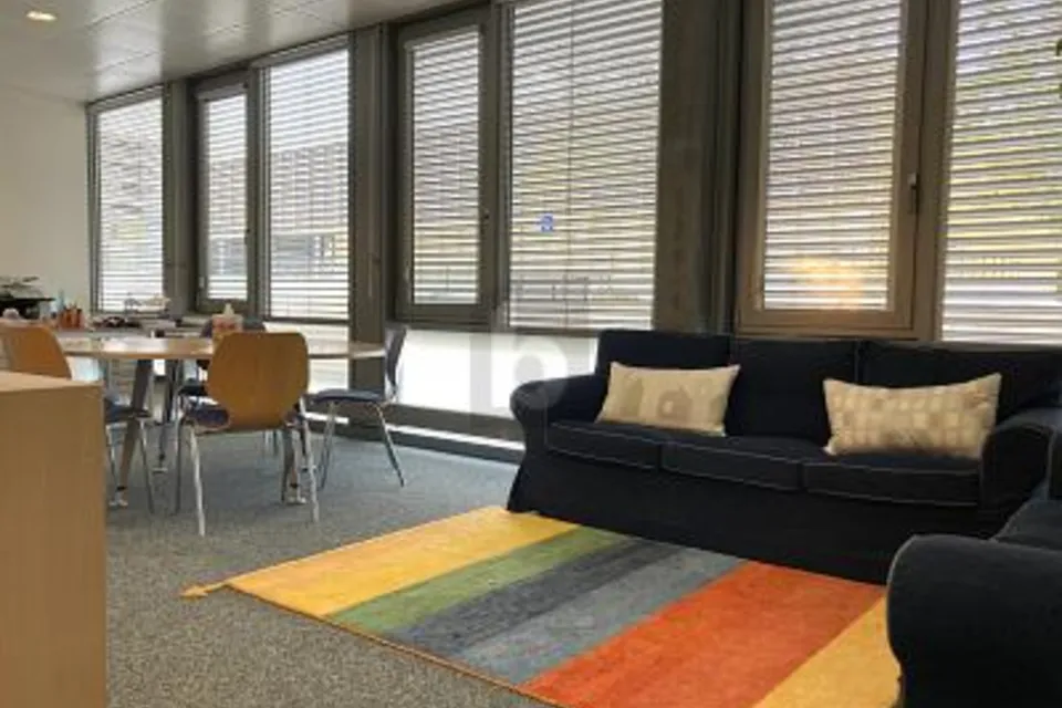 UFFICIO IDEALE PER AZIENDE, SCUOLE O STUDI, 1260 Nyon, Vaud, CH