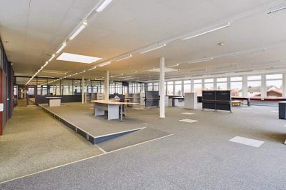 SPAZIOSO E CENTRALE, 4528 Zuchwil, Solothurn, CH