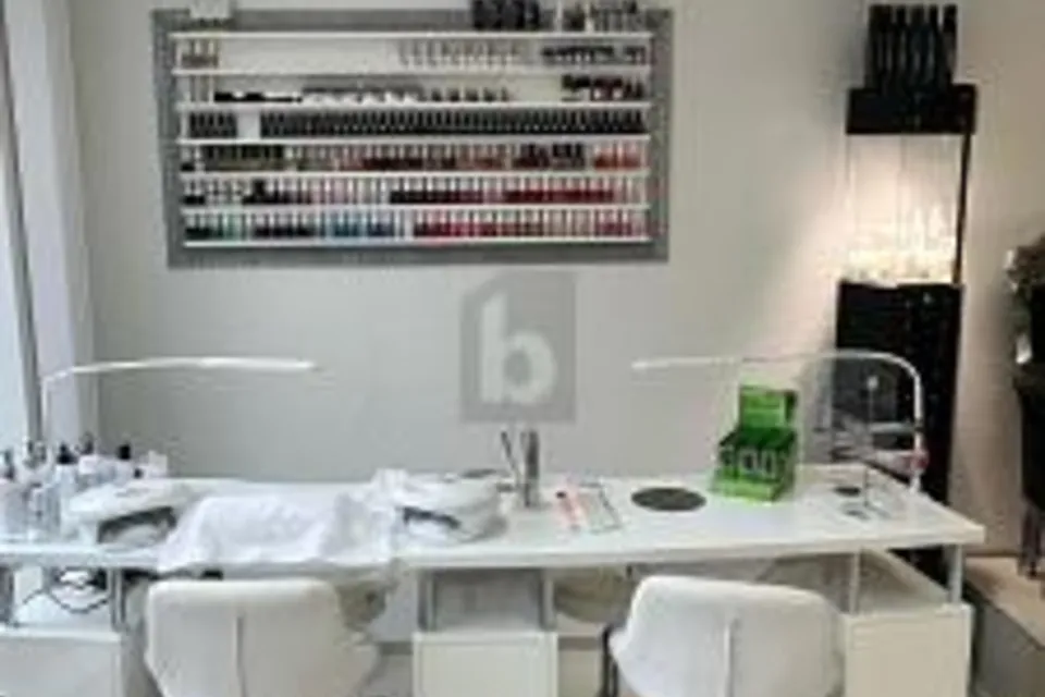 EXKLUSIVES ONE-STOP-BEAUTYKONZEPT, 8006 Zürich, Zurich, CH