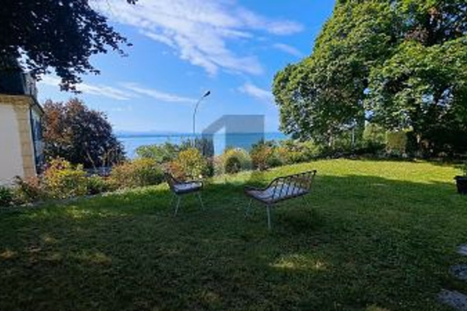 SPACIOUS AND BRIGHT FURNISHED, 2000 Neuchâtel, Neuchâtel, CH