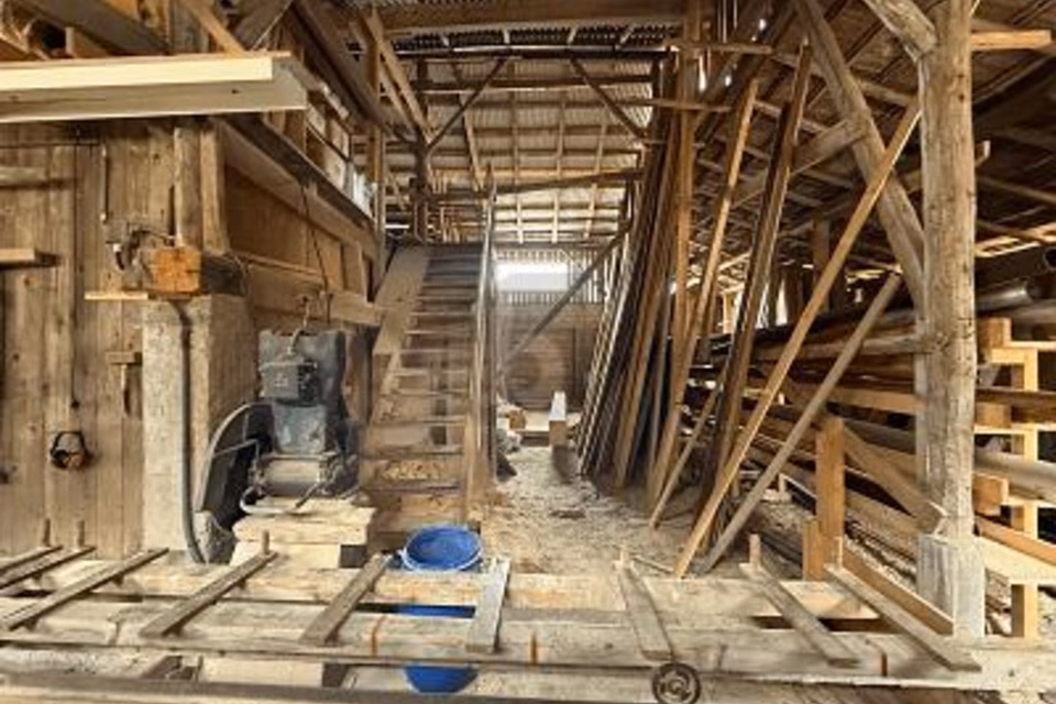 OFFICINA DI CARPENTERIA, LATTONERIA E FALEGNAMERIA, 2126 Les Verrières, Neuchâtel, CH
