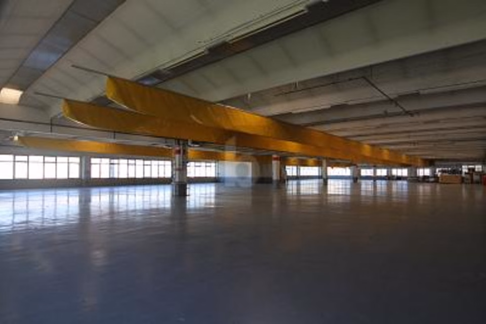 PER USO INDUSTRIALE CON MONTACARICHI, 6855 Stabio, Ticino, CH