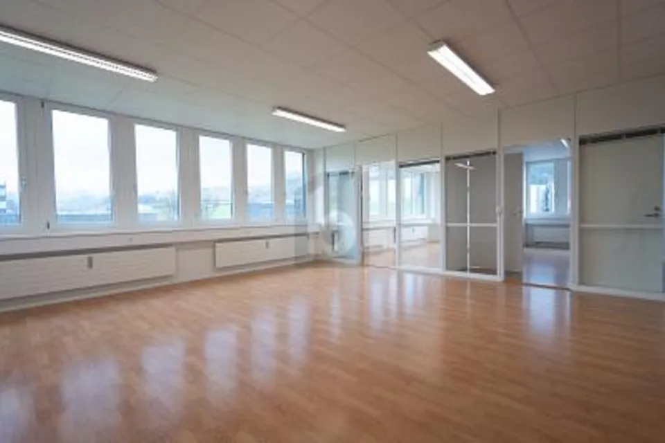 EMPLACEMENT OPTIMISÉ FISCAL, EXCELLENT EMPLACEMENT !, 6340 Baar, Zug, CH