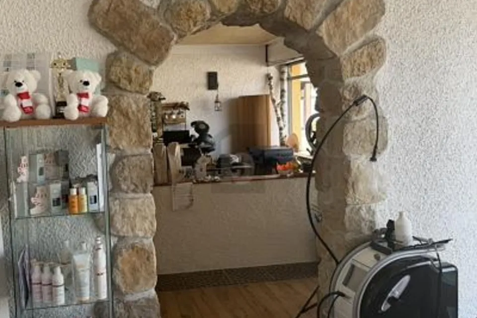 IN ZENTRALER UND STRATEGISCHER LAGE, 6815 Melide, Ticino, CH