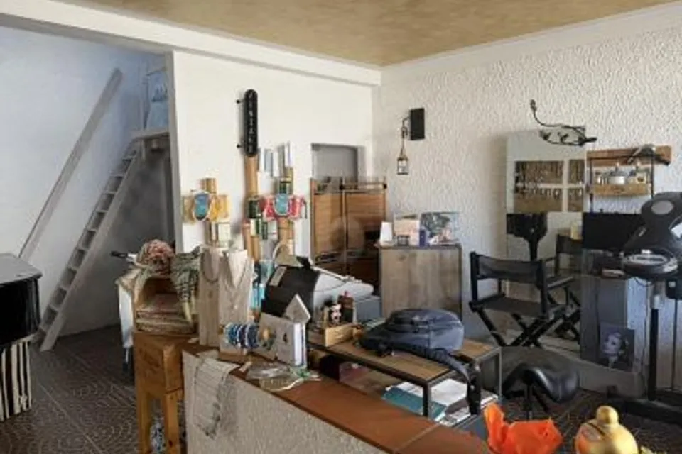 IN ZENTRALER UND STRATEGISCHER LAGE, 6815 Melide, Ticino, CH