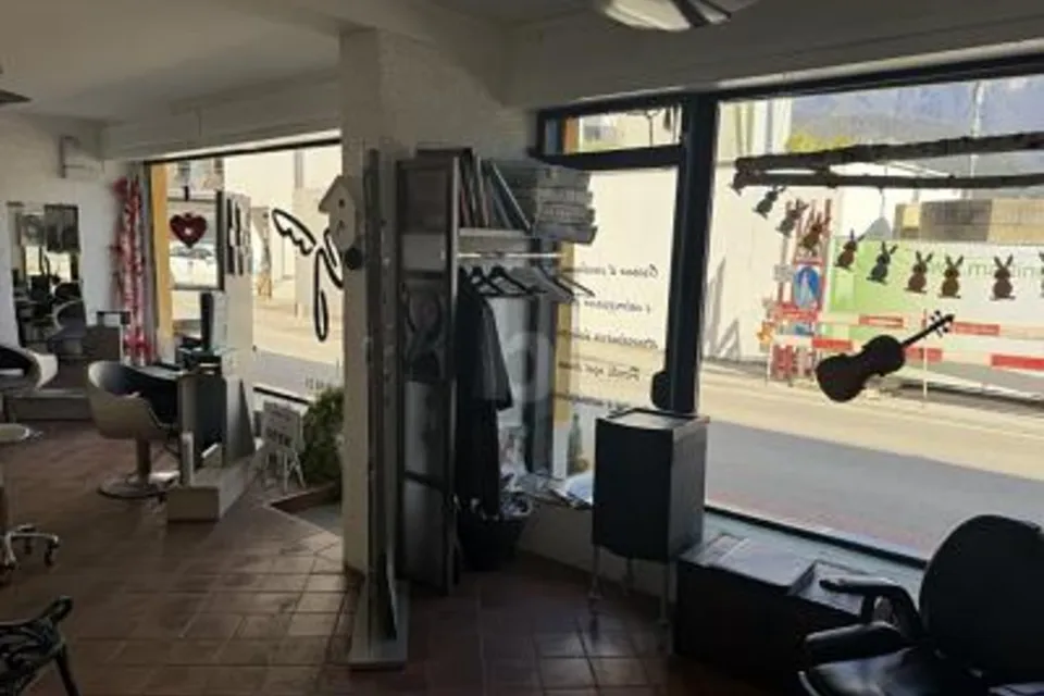 IN ZENTRALER UND STRATEGISCHER LAGE, 6815 Melide, Ticino, CH