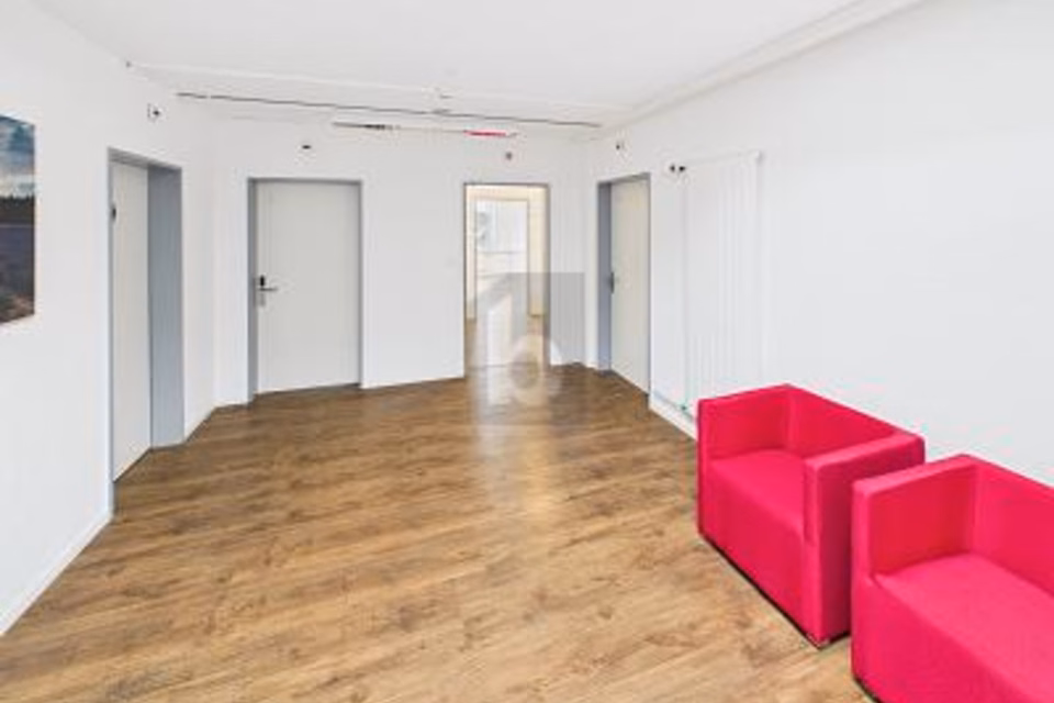 BUREAU MODERNE EN EMPLACEMENT CENTRAL (BUREAU 3.08), 4900 Langenthal, Bern, CH