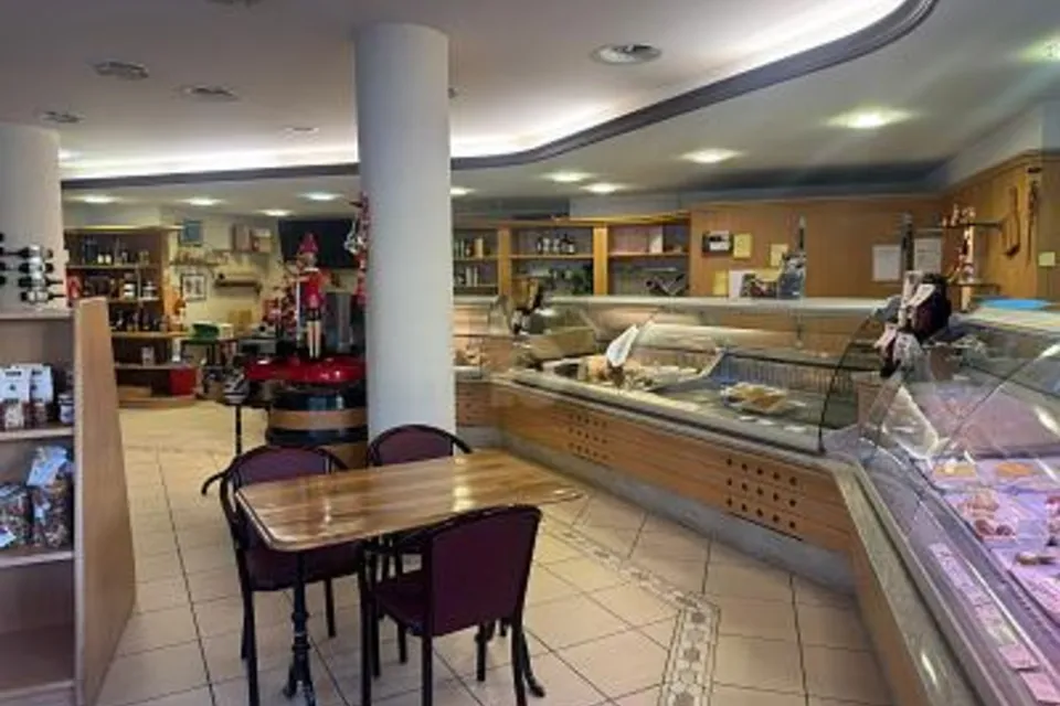 HAUTE GASTRONOMIE DANS UN CADRE DYNAMIQUE, 1006 Lausanne, Vaud, CH