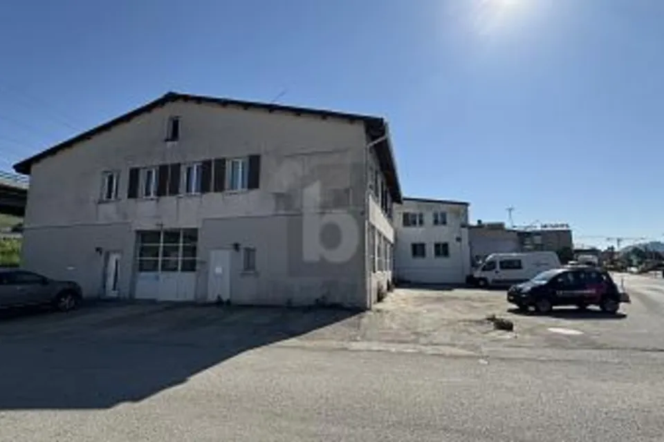 ENSEMBLE DE 2 BÂTIMENTS, 2525 Le Landeron, Neuchâtel, CH