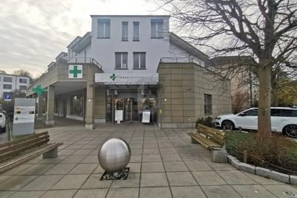 ENTIÈREMENT LOUE, PLUS DE 4,6 % DE RENDEMENT !, 4143 Dornach, Solothurn, CH