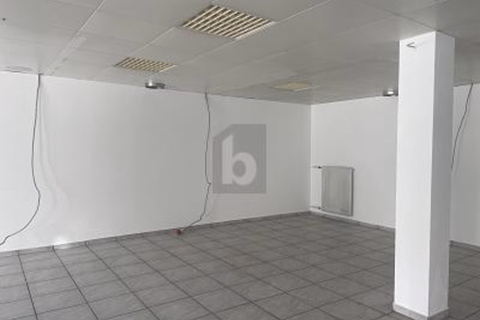 LOCAL COMMERCIAL EN BON EMPLACEMENT PASSANT, 3960 Sierre, Valais/Wallis, CH