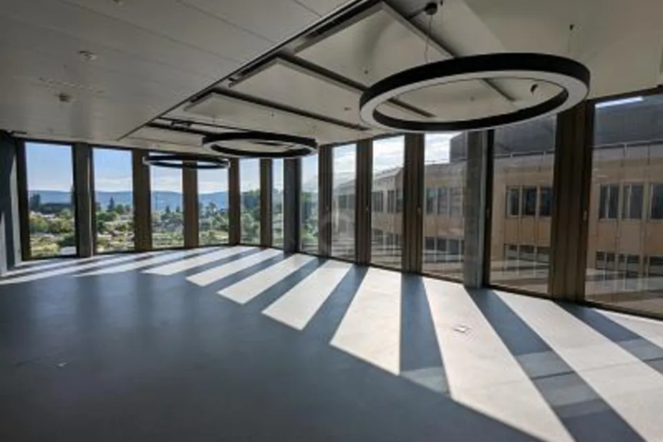 BUSINESSPARK - MODERNO E FISCALMENTE VANTAGGIOSO, 8803 Rüschlikon, Zurich, CH