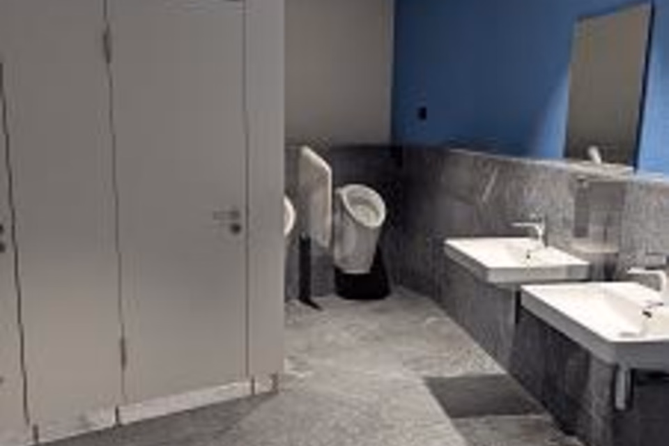 BUSINESSPARK - MODERNO E FISCALMENTE VANTAGGIOSO, 8803 Rüschlikon, Zurich, CH